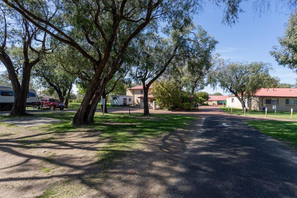 Busselton Villas And Glamping Village Exterior foto